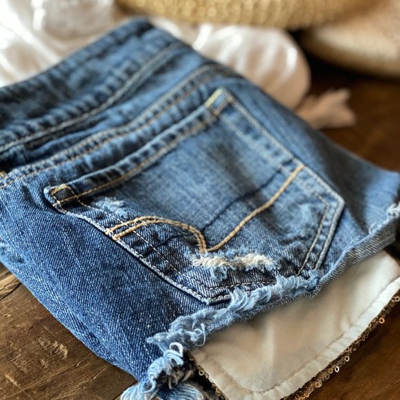 American Eagle Outfitters Pants - American Eagle Sparkly Pockets